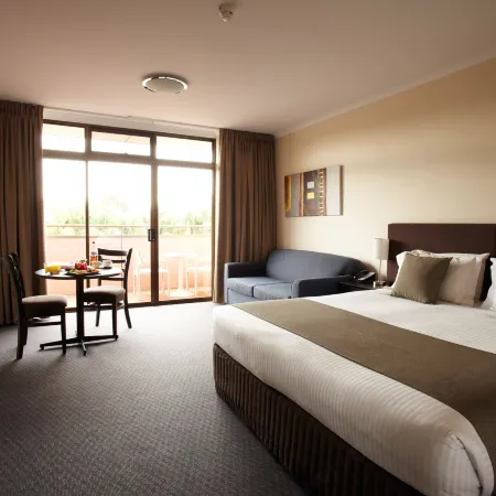 Mantra Meridien Adelaide
