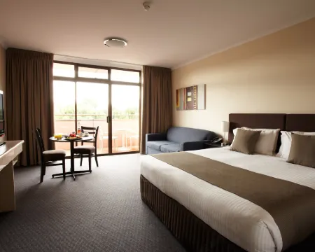 Mantra Meridien Adelaide Hotels in North Adelaide