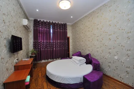 Fengyang Xiangyang Hotel