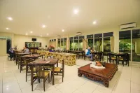 โรงแรมเจิงกาเรง ทรานสิท - พร้อมระเบียง