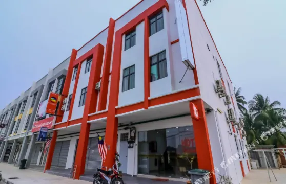 淡邊薩基紅寶石奈達客房