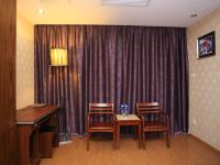 广州华庭商务酒店 - 标准大床房