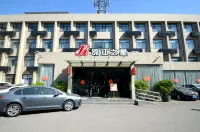 Jinjiang Inn (Baoding Xiangyang Street) Hotels in Baoding
