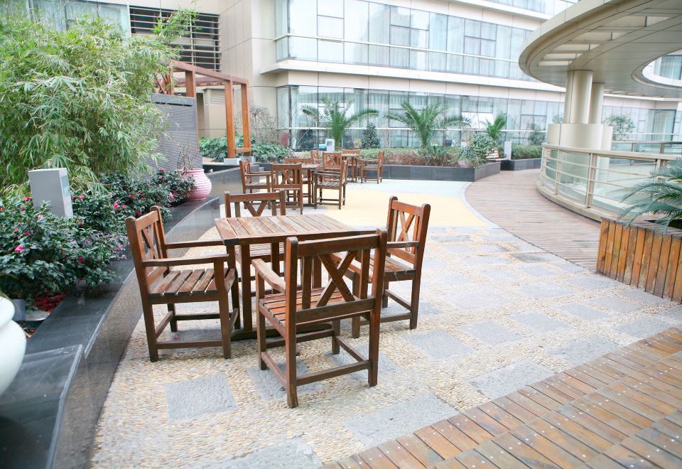 Westlake 7 Service Apartment Hangzhou Over view