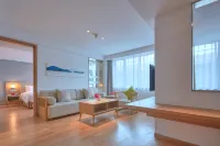 Holiday Inn Express Qianxia Lake Hotels in Qingtian