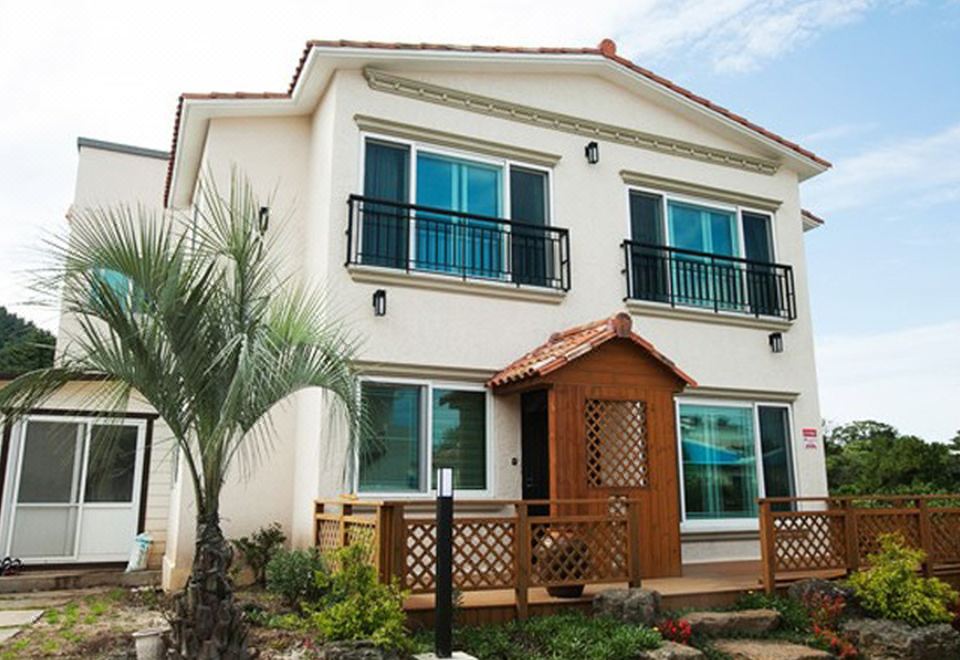 Leeum House Pension Jeju 후기, 예약 및 특가 확인 - 제주 호텔 추천 | 트립닷컴
