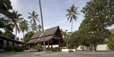Sala Samui Choengmon Beach Resort