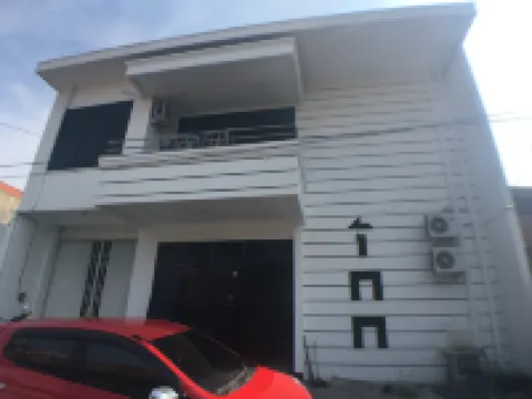 Mess Inn Semarang Hotel dekat Kota Lama Semarang
