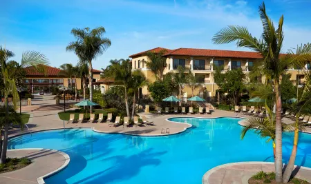 Sheraton Carlsbad Resort & Spa Отели рядом со станцией Calsbad Railway Station