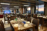 Danaciti Hotel