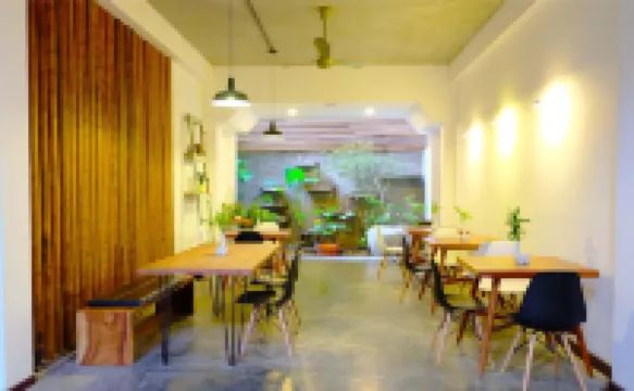 サラヴォアン ロイヤル パレス