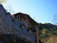 北京山顶巴度假村 - 山间小屋