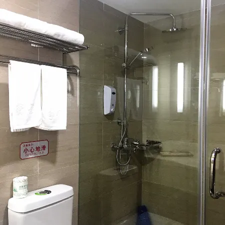 Yuhang Hotel