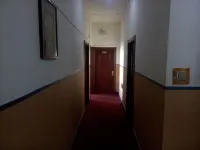 Yijia Hotel