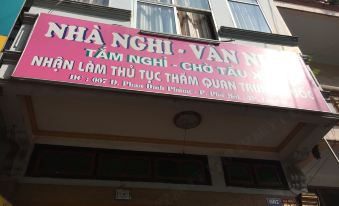 Nha Nghi Van Ninh Guesthouse