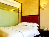 重庆苏比克酒店 - 江景大床房