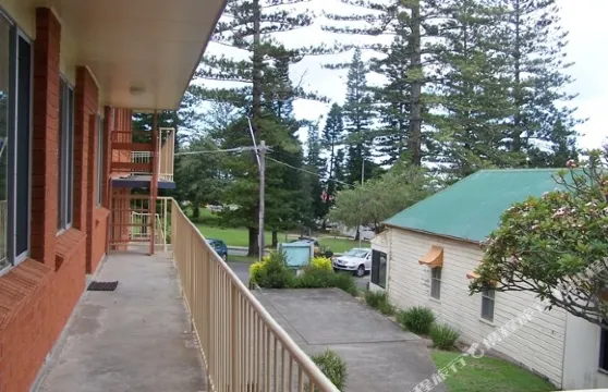 旅行者棕櫚七號酒店