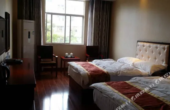 江城望三國大酒店