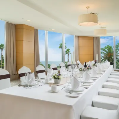 Seogwipo KAL Hotel Hotels near Oedolgae
