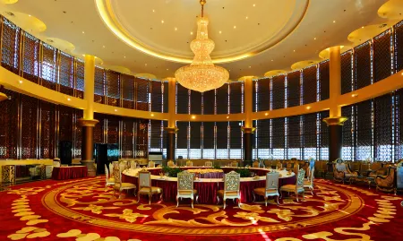 KOWLOONS Hotel Отели рядом с достопримечательностью «Weihai Science and Technology Museum»