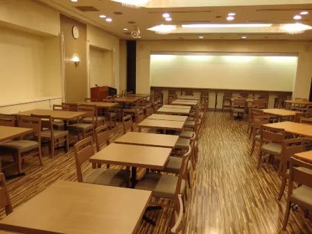 Hotel Route-Inn Tokyo Asagaya Отели рядом с достопримечательностью «Университет Токай»