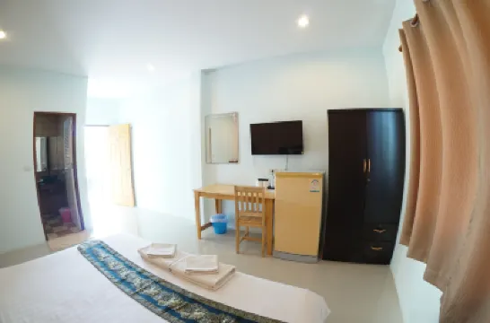 麥哈旅館 鄰近Mae Haad Beach的酒店