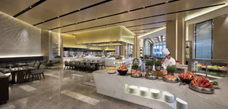 JW Marriott Hotel Shenzhen Bao'an Отели рядом с достопримечательностью «Bao'an Park»