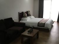 阳西月亮湾海洋度假公寓 - 高级海景大床房