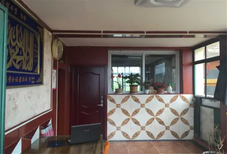 Zoige Langmu Hotel Отели рядом с достопримечательностью «Dazhasi»