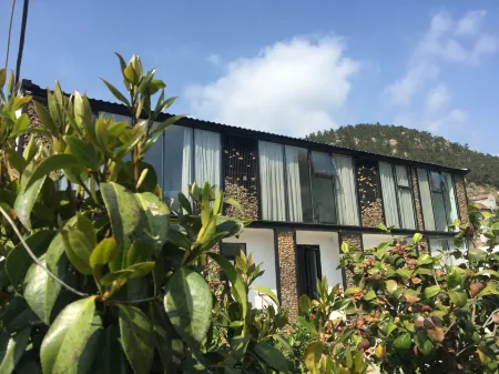 Wuliangtang Healing Art Homestay (Laoshan Scenic Spot) Отели рядом с достопримечательностью «Liuqing Bay»