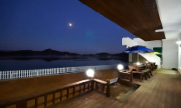 Yeosu Pension Daom Pet Pension