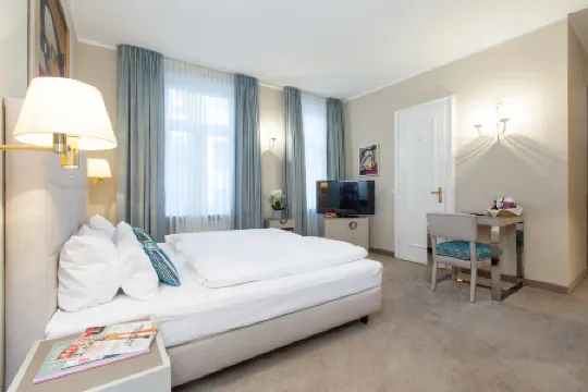 TOP Hotel an der Oper Отели рядом с достопримечательностью «Мюнхенская резиденция»