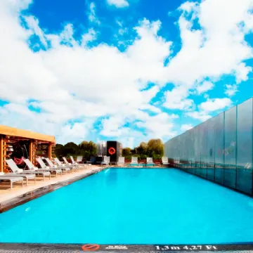 Le Méridien Istanbul Etiler Hotels near Akmerkez