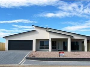 Wallaroo Escape Holiday Rental Copper Coast Pommern Way,61