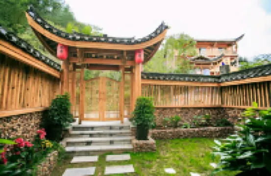 Yuelu Homestay(Zhangjiajie National Forest Park) Hotel berhampiran Yangjiajie Cableway