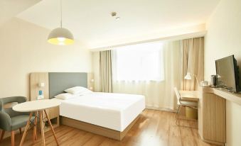 Hanting Hotel (Urumqi Wanda, Changjiang Road)