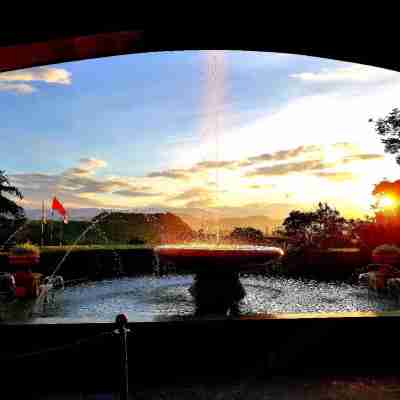 興義趙莊度假酒店 Hotel Exterior