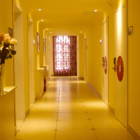 Tieling Changjiang Holiday Theme Hotel
