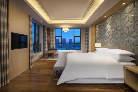 Four Points by Sheraton Hefei, Baohe