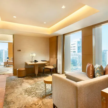 Pan Pacific Beijing（Near Tian‘anmen square and Forbidden City） Отели рядом с достопримечательностью «Станция метро Xidan»