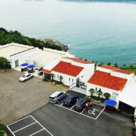 Windy Hill Resort