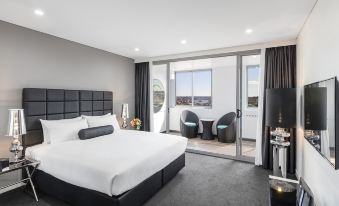 Meriton Suites Bondi Junction