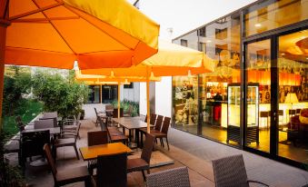 Vienna House Easy by Wyndham Bucharest Airport