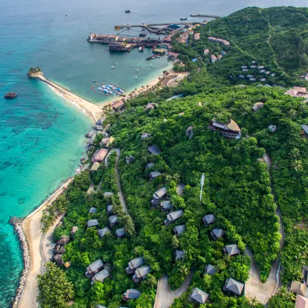 Boundary Island Sea Fishing Club Отели в г. Линшуй