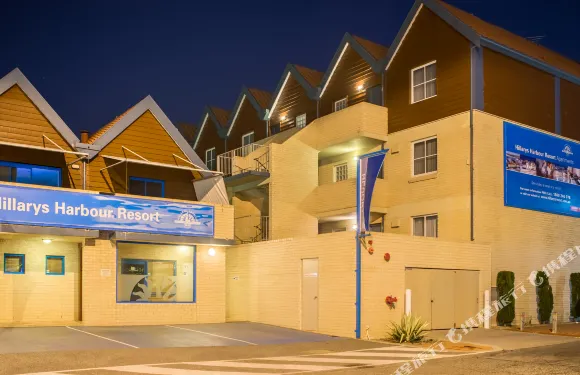 希拉蕊港灣度假酒店