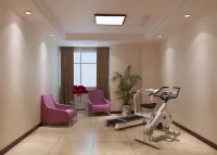 Jiuqing Hotel فنادق في يونغ شينغ