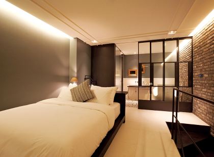 Lee Design Hotel