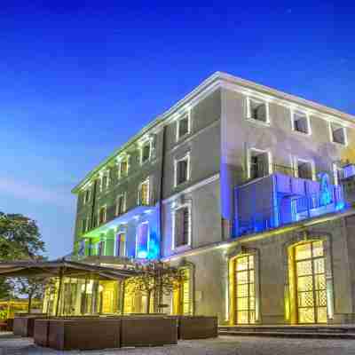 Domaine de Verchant Hotel Exterior