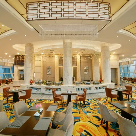 Hancheng Yellow River Pearl Hotel