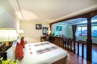 Smiling Hotel Отели в г. Сием-Рип